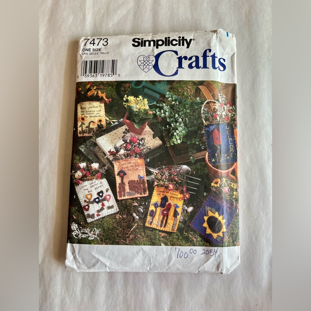Simplicity Crafts 7473 Ink Transfers For Felt Pockets w/ Flower Arrangements
